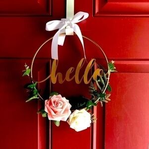 Hello door wreath.